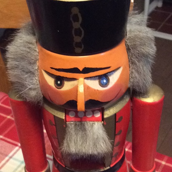 Vtg German Nutcracker 15” Soldier Moving mouth. - Picture 8 of 9